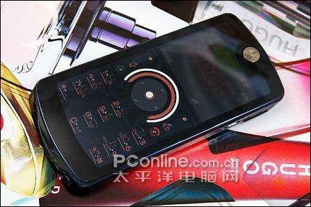 超薄隐形键盘摩托罗拉音乐E8售2850元