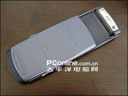 300万像素三星超薄滑盖U608跌至2380