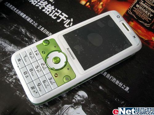 200万像素联想直板娱乐机i909售980元