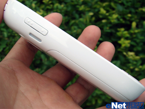 最高性价比多普达D600粉色版仅2299