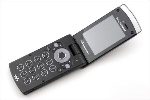 触控音乐王者 索尼爱立信W980真机品鉴