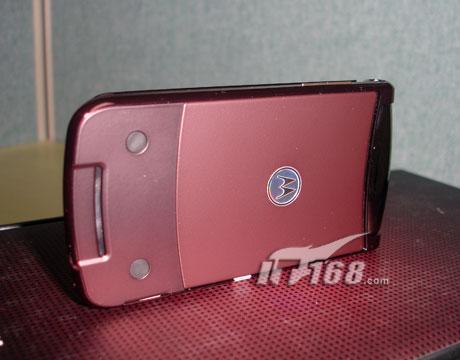 红酒魅力摩托翻盖3G手机V9仅售2100