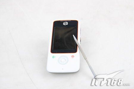 智能手写摩托罗拉A810拆机评测报告