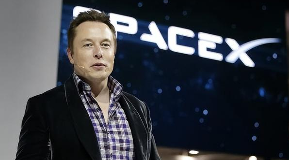 SpaceX上市后，Saylor称四分之一Mag8持有比特币